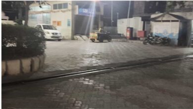 Jind News: Employees are not available at petrol pumps at night to fill air.
